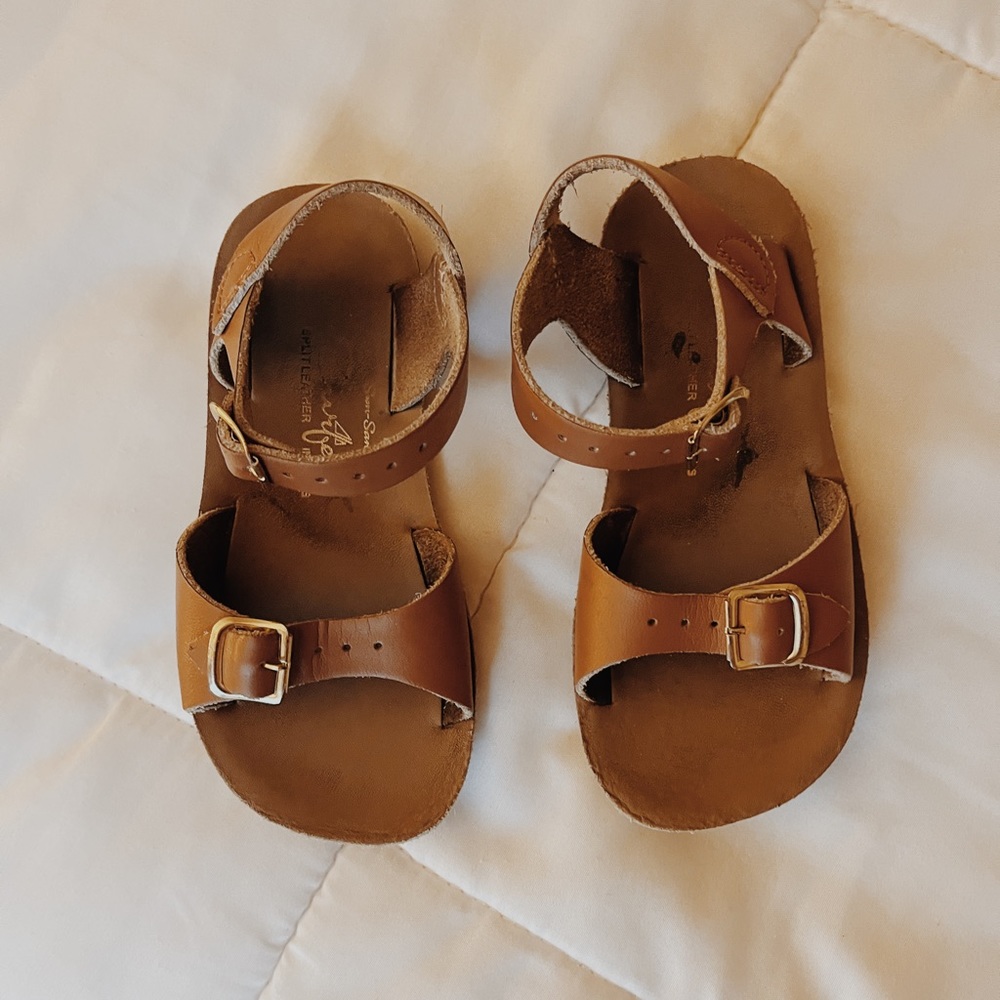 Saltwater sandals